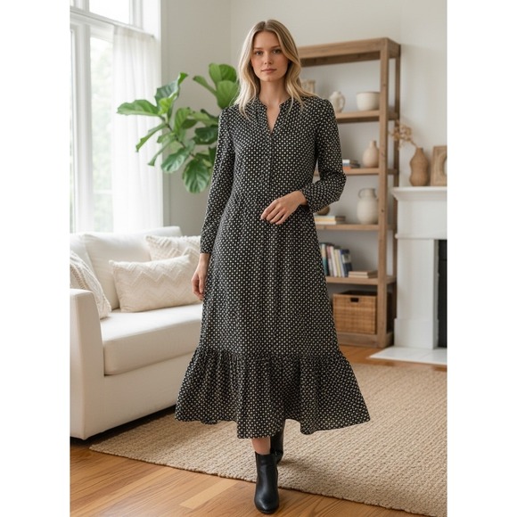 Old Navy Dresses & Skirts - Old Navy Womens Black White Floral Long Sleeve Tiered Ruffle Midi Dress Size M